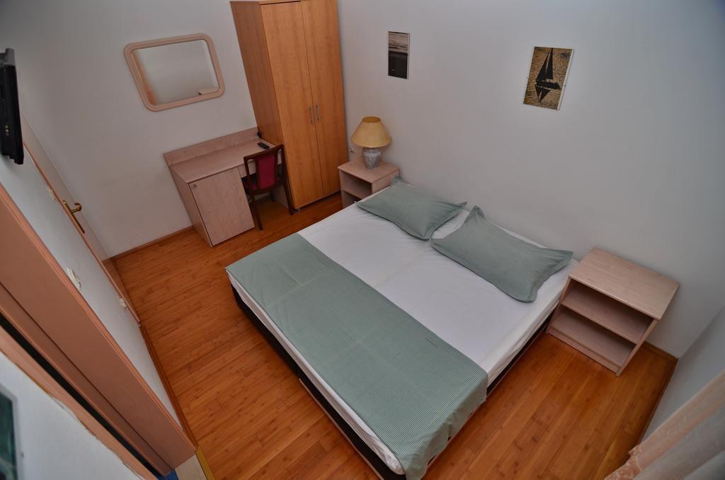 Mucic Apartments Makarska Eksteriør bilde